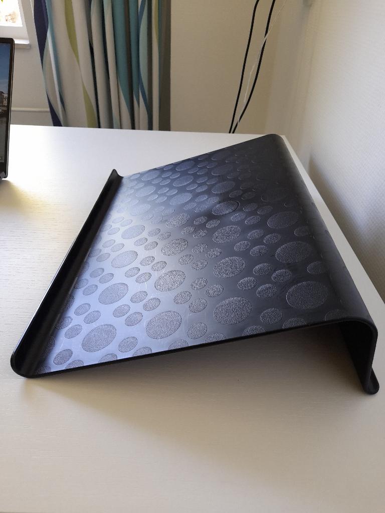 Laptopstandaard van IKEA, Ophalen, Zo goed als nieuw, Ikea