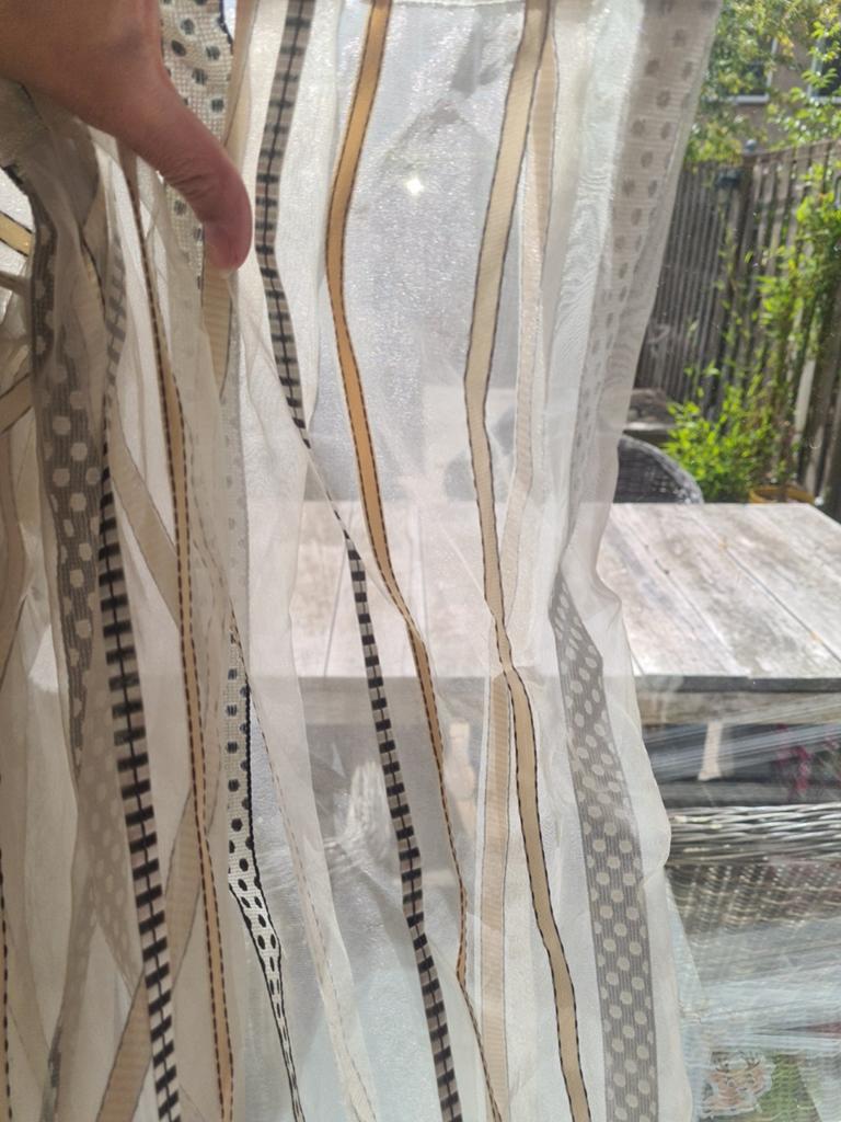 2x Luxe vitrage met goud en zwart, 2.60m lang, 1.60m breed, Gebruikt, 200 cm of meer, Overige kleuren, Ophalen of Verzenden