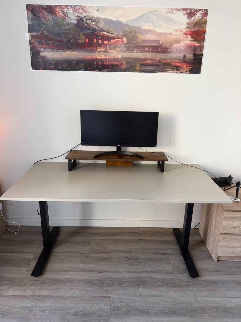 Ruim bureau – Beige blad met zwart metalen frame, Ophalen, Zit-sta bureau, 160 cm, Metaal