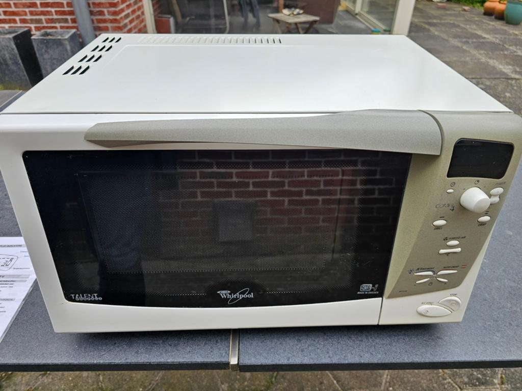 Whirlpool combi magnetron MT227 zgan, Witgoed en Apparatuur, Magnetrons, Zo goed als nieuw, Grill, Draaiplateau, Ophalen of Verzenden