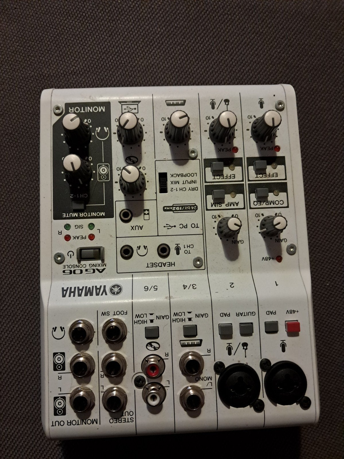 Yamaha AG06 Mengpaneel - Compacte USB Audio Interface, Ophalen of Verzenden, Gebruikt, Minder dan 5 kanalen, Microfooningang