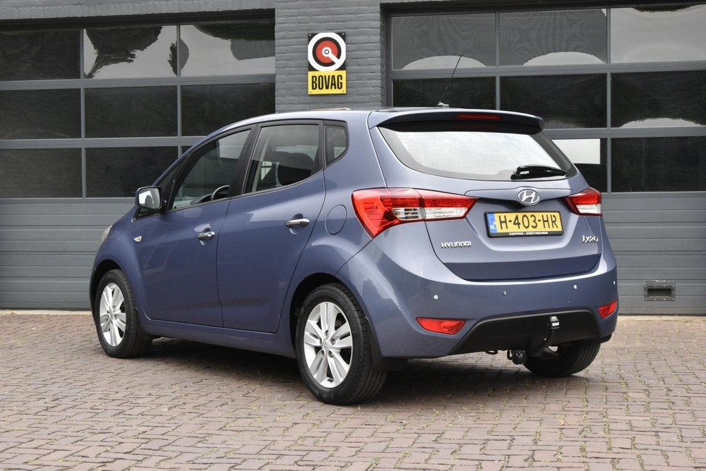 Hyundai ix20 1.6i i-Vision Automaat, 4 cilinders, Blauw, IX20, 550 kg