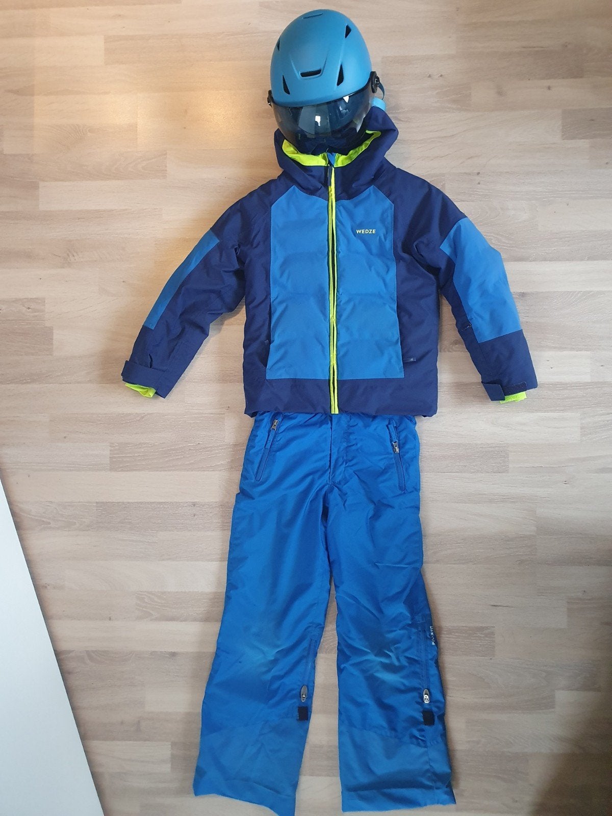 Wetze ski-outfit voor kinderen - Jas en Broek, Wetze, Ophalen of Verzenden, Gedragen, Jack