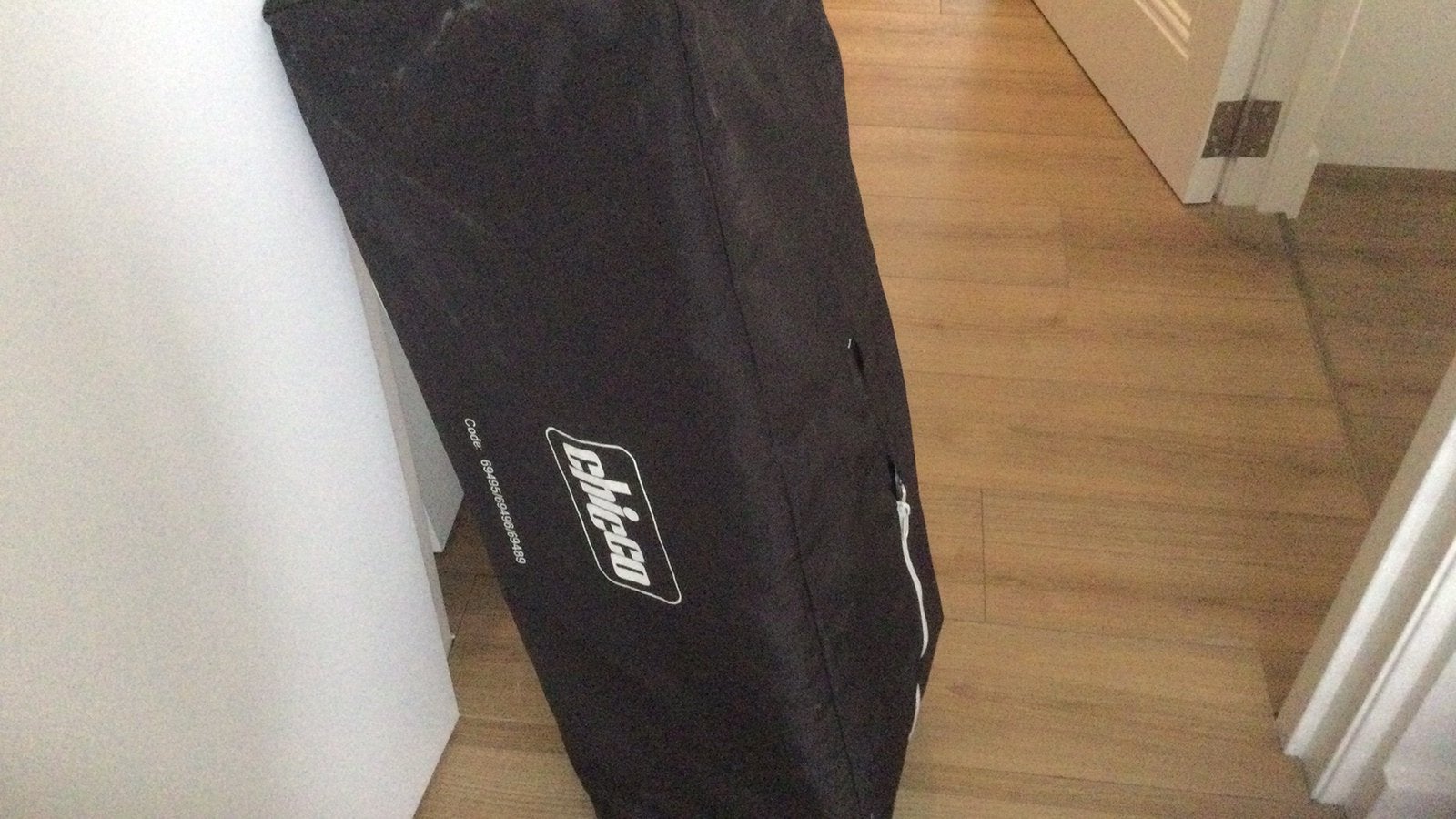 Mooie Chicco logeert bedje met baby net, Ophalen, 70 tot 85 cm, Zo goed als nieuw, Minder dan 140 cm