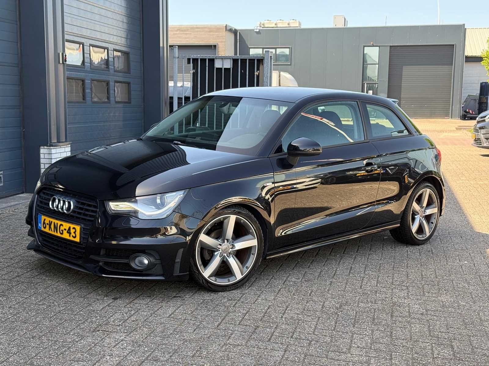 Audi A1 1.2 TFSI Admired S Line | 6-KNG-43 i, Voorwielaandrijving, Euro 5, 86 pk, 4 cilinders