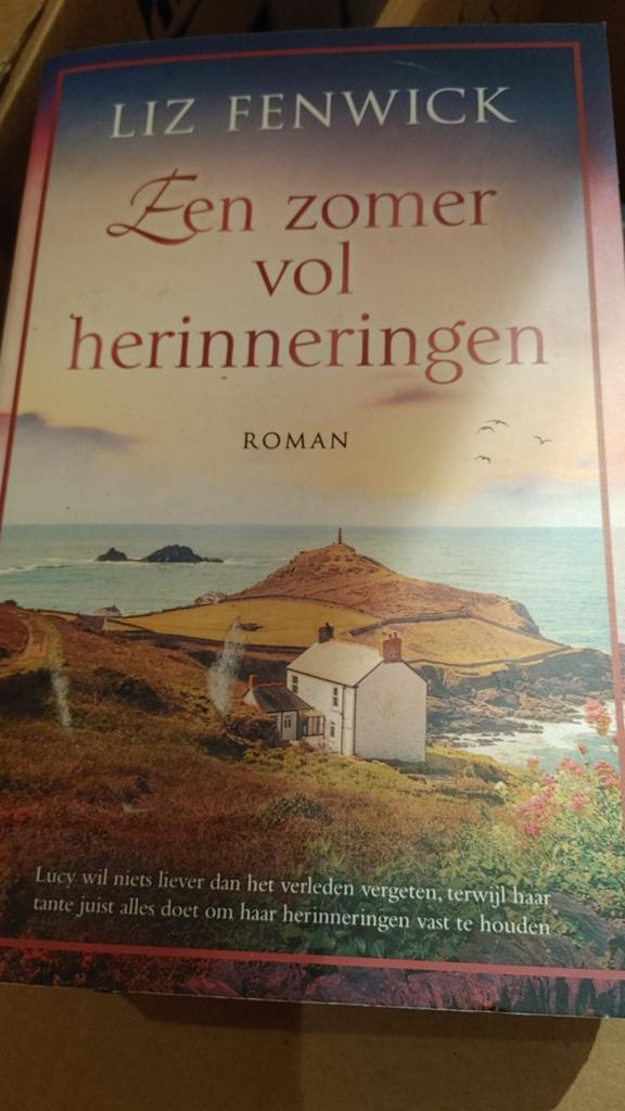 Een zomer vol herinneringen - Liz Fenwick (Roman), Boeken, Ophalen of Verzenden, Gelezen, Liz Fenwick, Europa overig