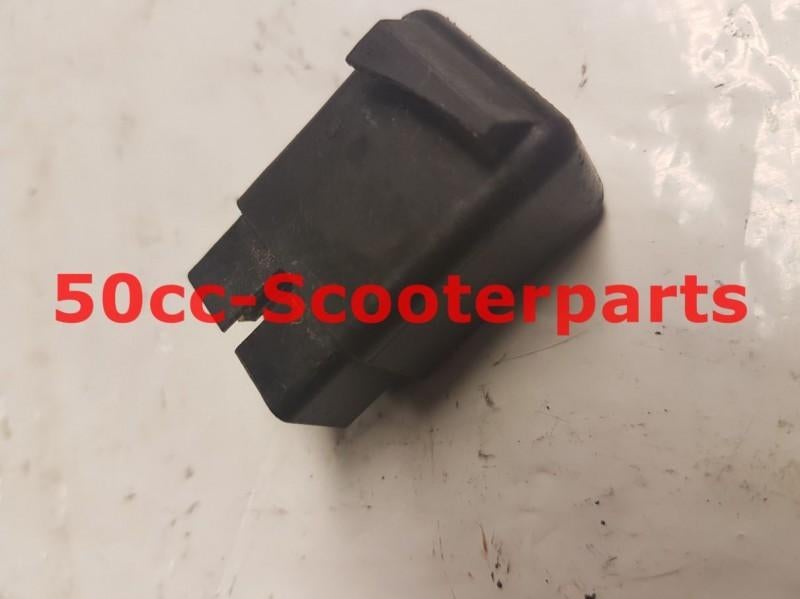 Knipperlicht Relais Yamaha Bws 29U819509300 Gebruikt, Ophalen of Verzenden, -, -, -