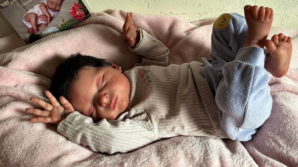 REBORN LAURA met certificaat, Verzenden, Nieuw, Babypop, Levensecht of Reborn