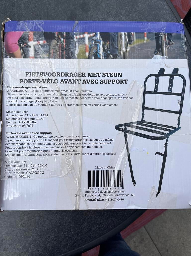 Nieuwe Fietsvoordrager met Steun - Zwart, Ophalen of Verzenden, Zo goed als nieuw