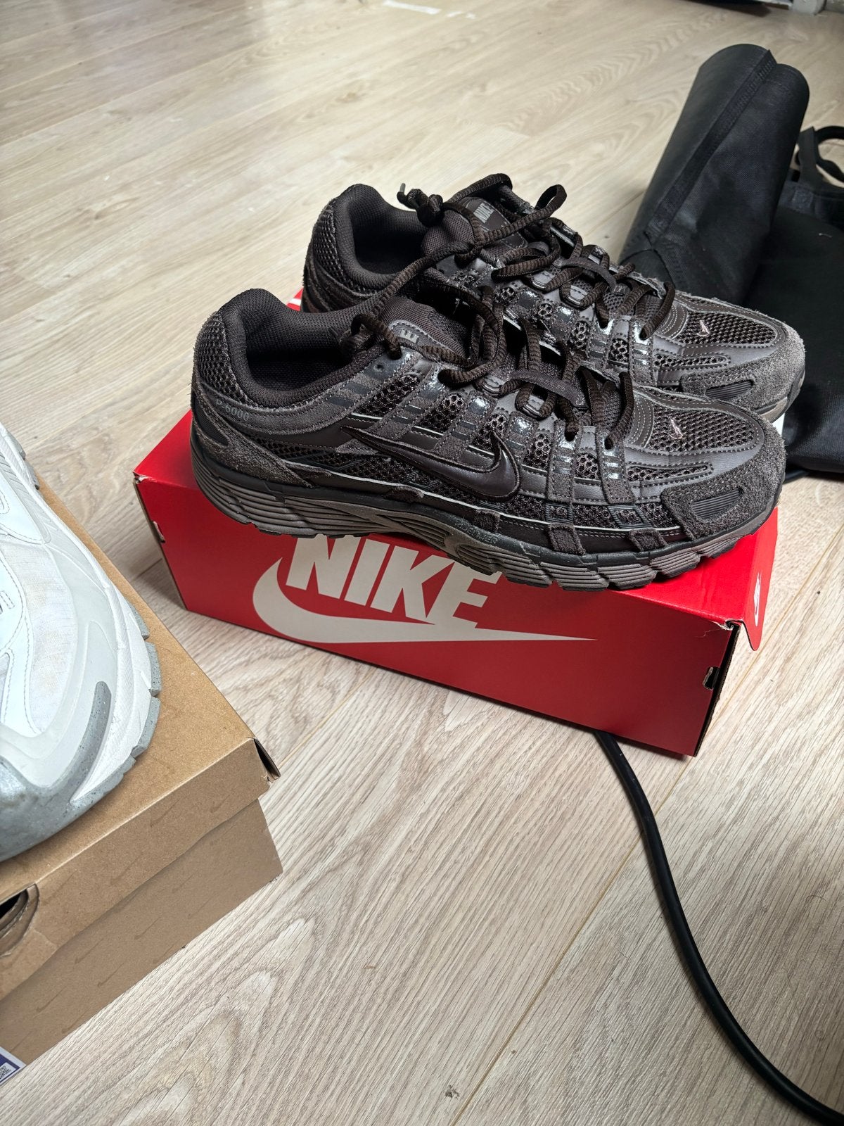 Nike P-6000 sneakers - Bruin, Bruin, Verzenden, Sneakers of Gympen, Gedragen