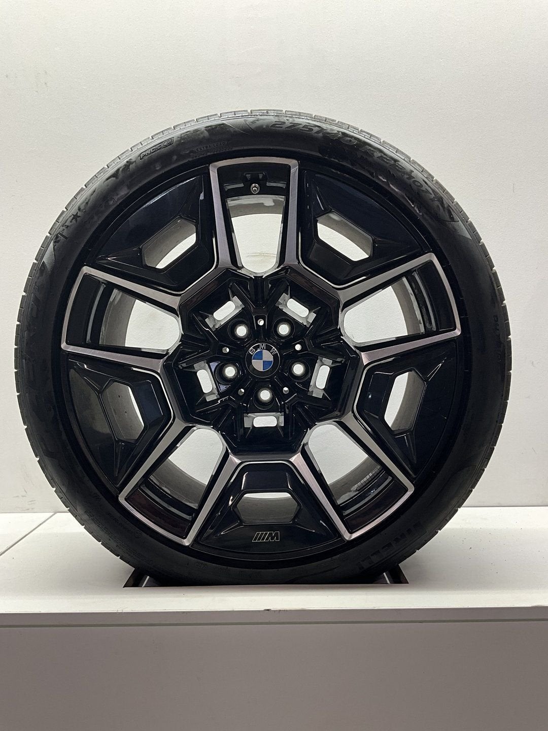 22’’ BMW XM G09 BREEDSET VELGEN ZOMERBANDEN ORIG SET TPMS 92, Gebruikt, -, 275 mm, -