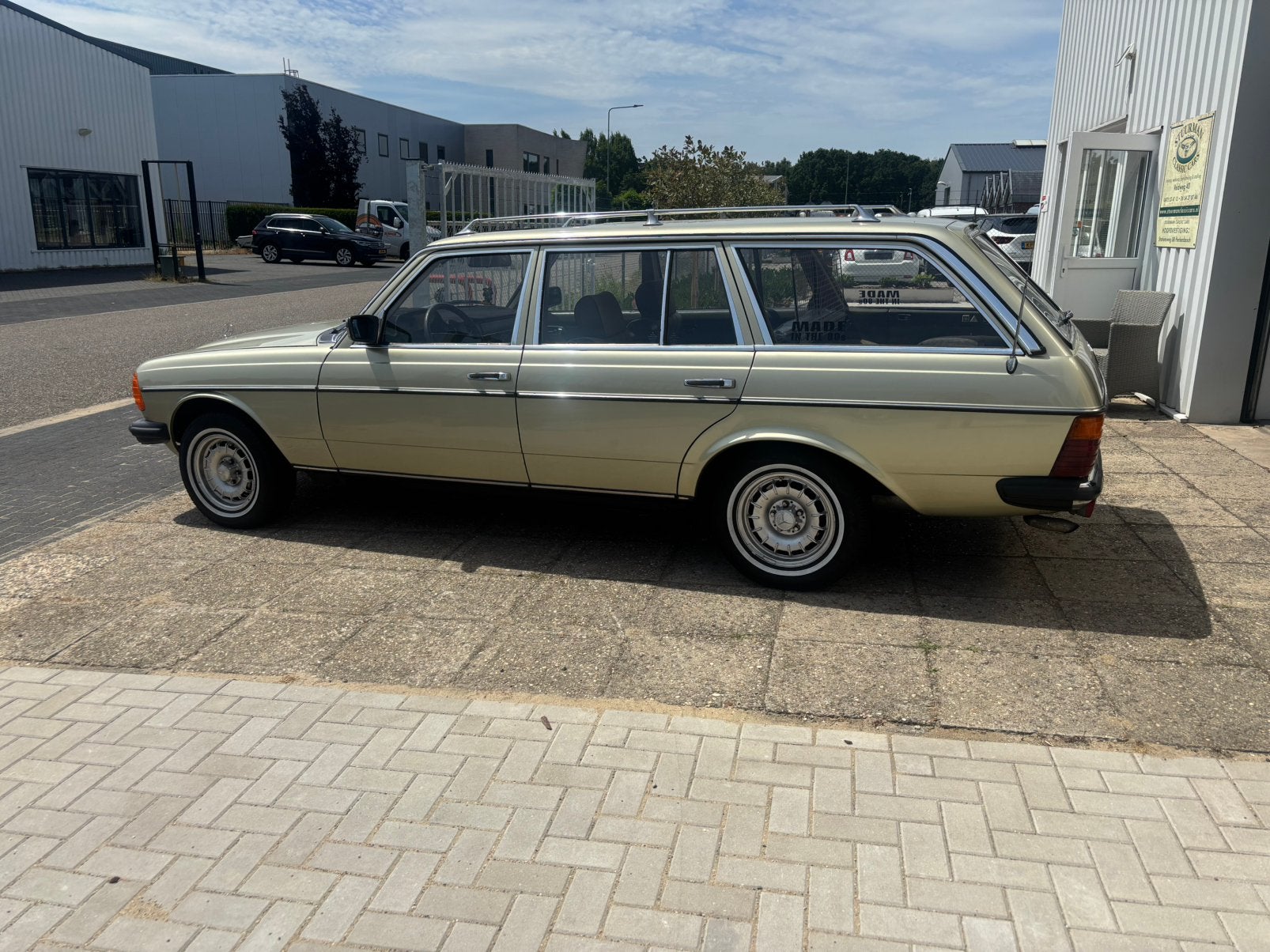 Mercedes 230 TE Kombi automaat uit 1982, foto 7