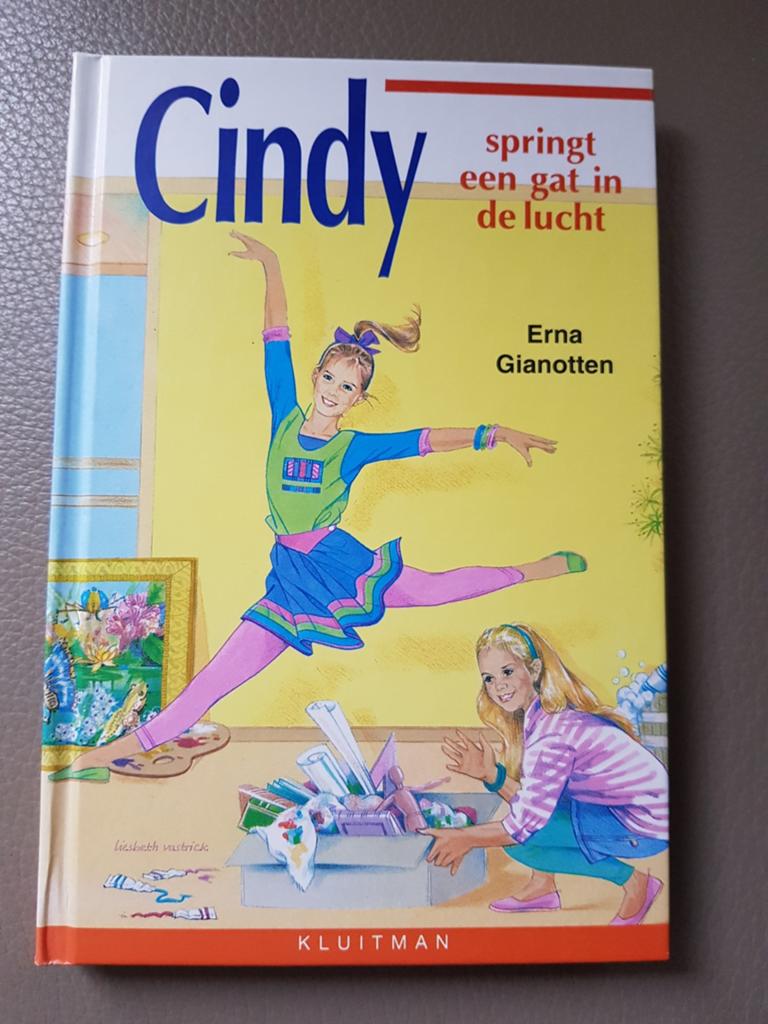 Boek Cindy springt een gat in de lucht - Erna Gianotten, Ophalen of Verzenden, Zo goed als nieuw, Fictie algemeen