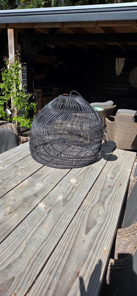HK living lamp - Zwarte rotan hanglamp, Ophalen, Gebruikt, Bohemian, Scandinavisch