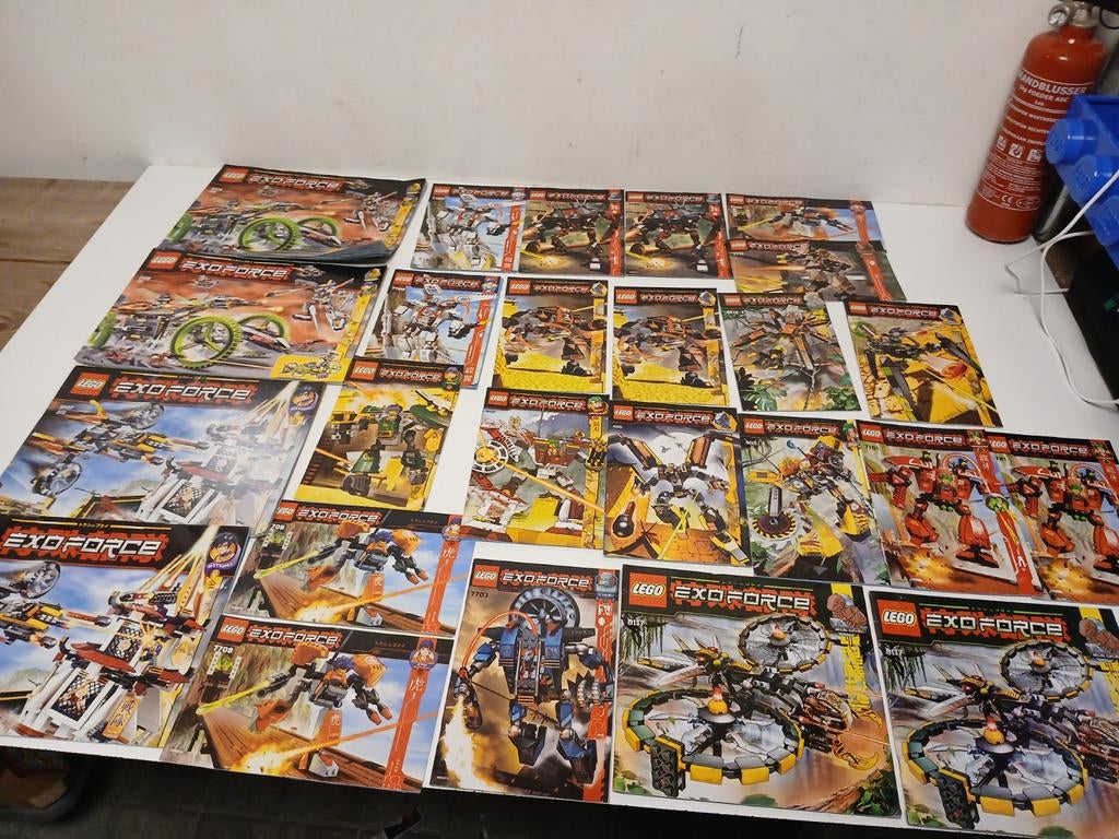 24x lego exoforce bouwboekjes instructies oa. 8107 8108 8117, Ophalen of Verzenden