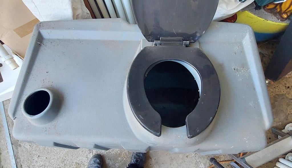 Dixi toilet met opvangbak, Ophalen of Verzenden