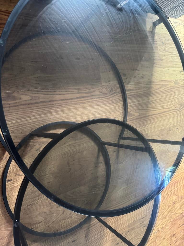 Set van 2 ronde salontafels met glazen blad, Ophalen, Gebruikt, Rond, 50 tot 100 cm