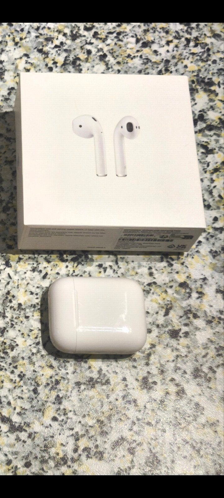Apple AirPods 2e generatie met oplaadcase, Bluetooth, Nieuw, Ophalen of Verzenden, Apple