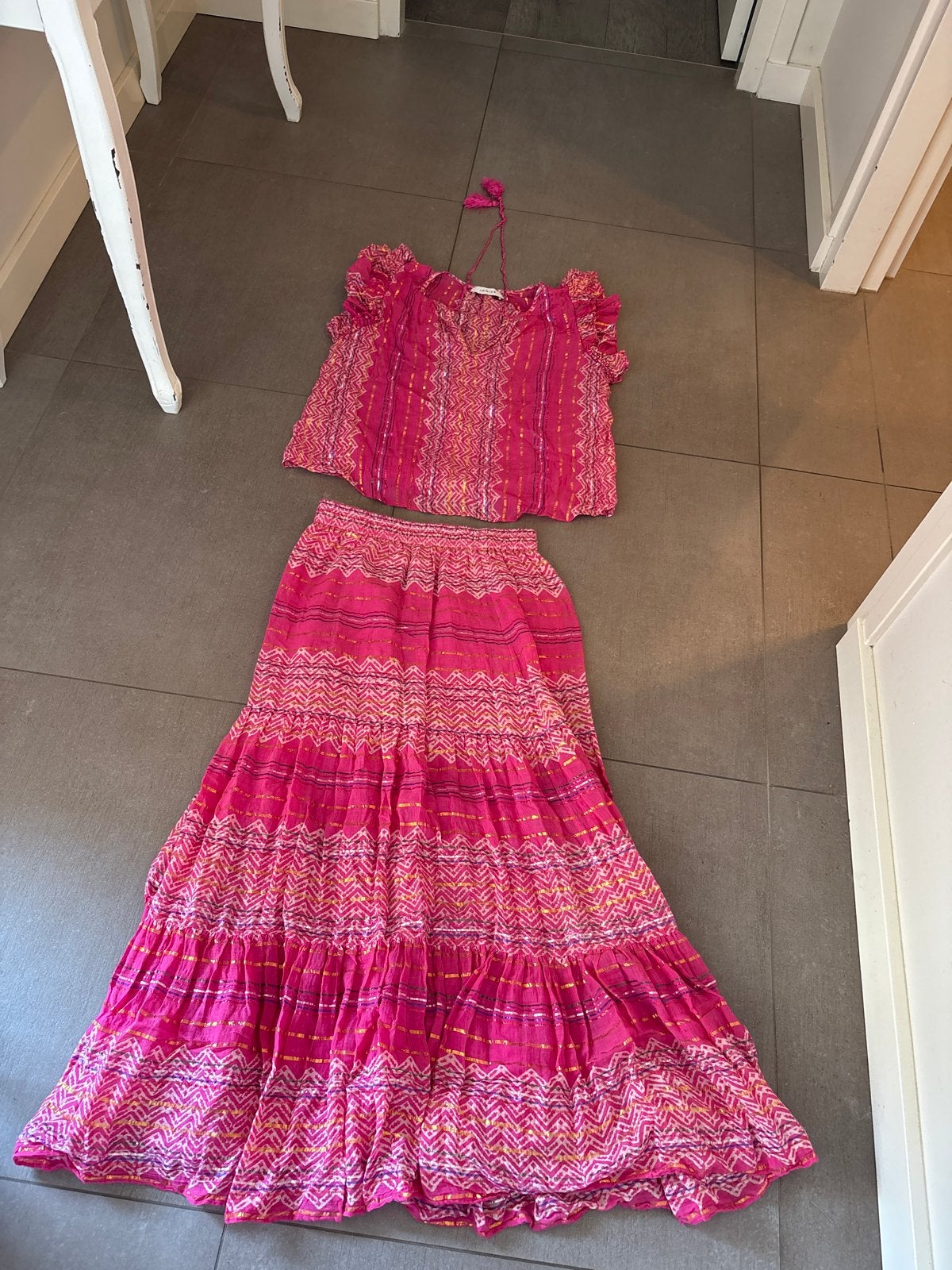 Zomerse set JANICE: Rok (38) & Top (42) - Roze met goud, Maat 38/40 (M), Ophalen of Verzenden, Roze, Gedragen