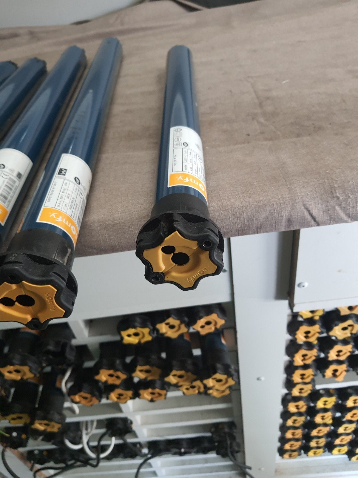 Nieuwe somfy 10 nm, Minder dan 100 cm, Wit, Nieuw, Ophalen of Verzenden