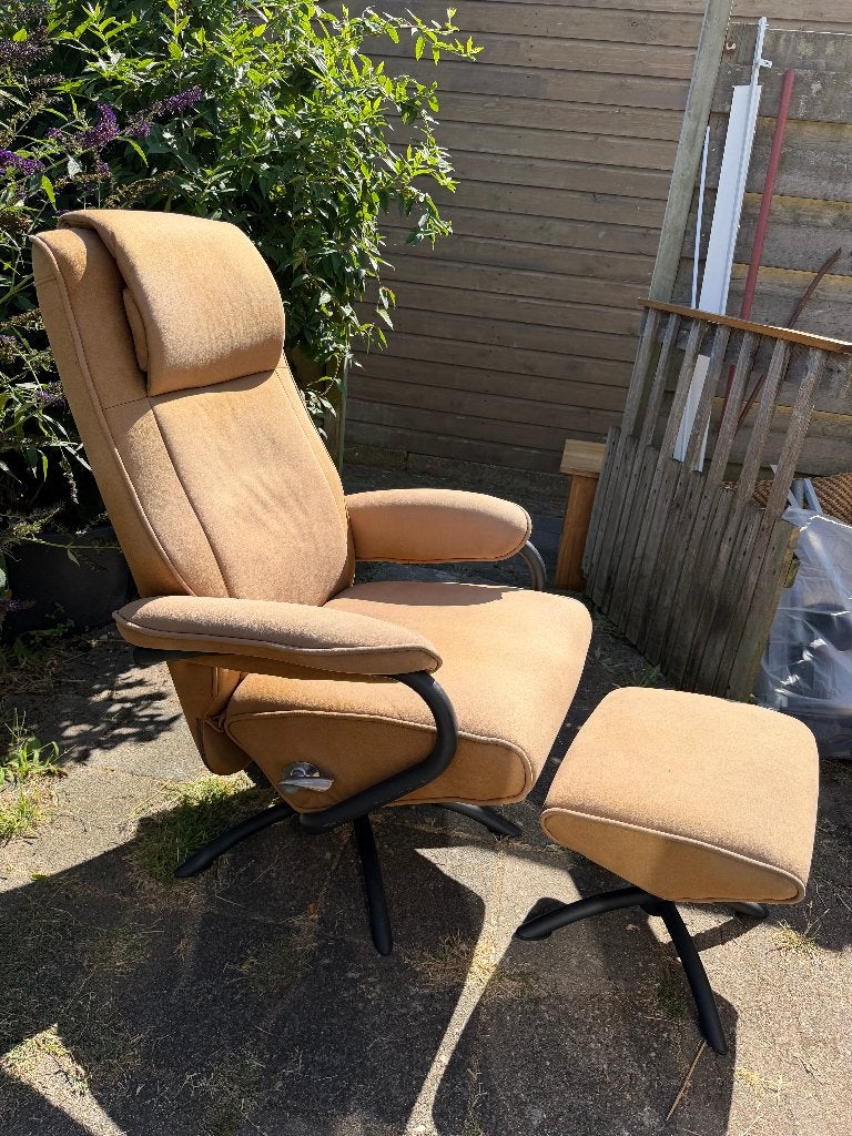 Comfortabele relaxfauteuil met voetenbank - Beige, Ophalen, Gebruikt, 75 tot 100 cm, Stof