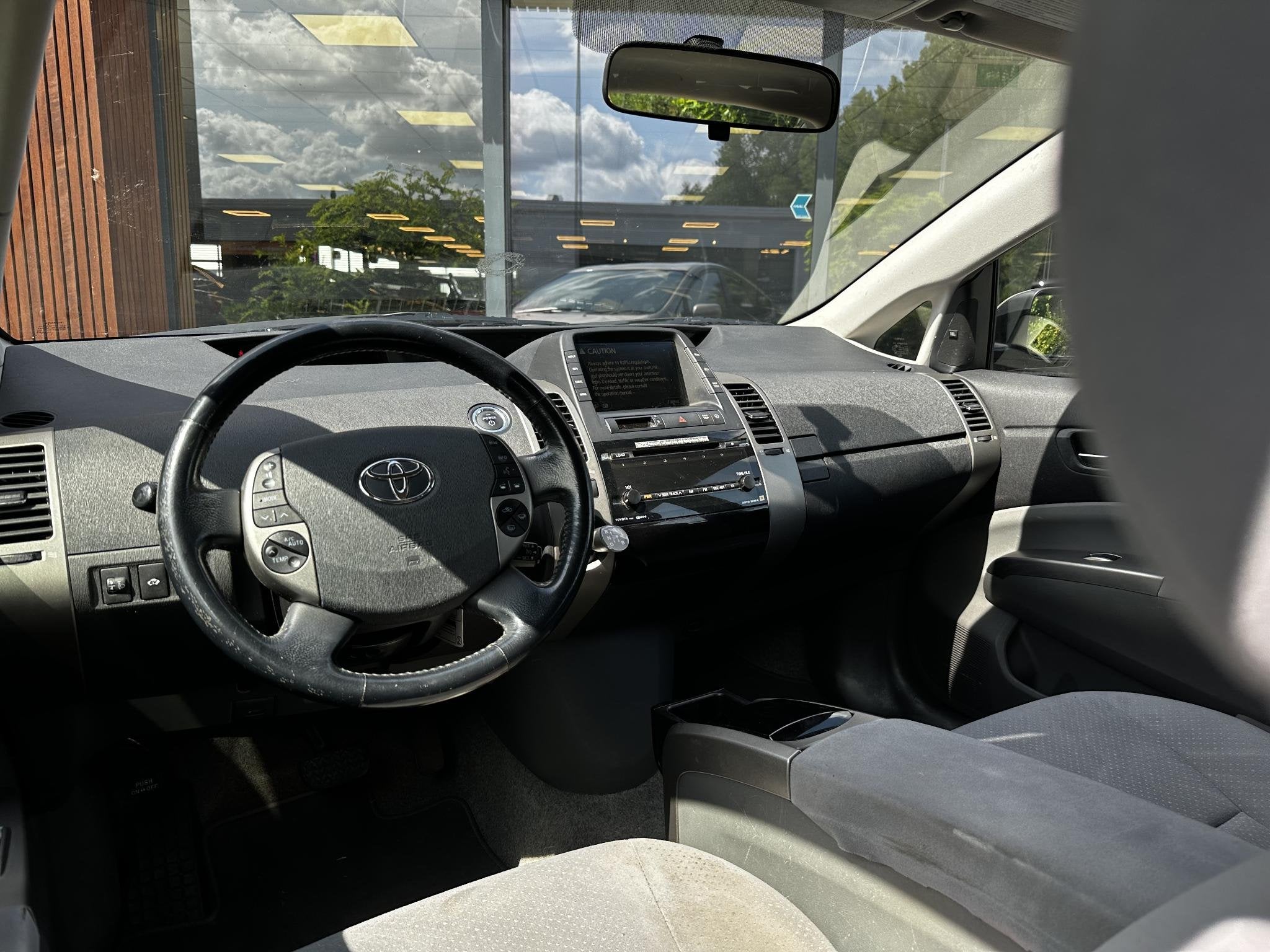 Toyota Prius 1.5 VVT-i Business Edition JBL Clima Cruise Key, Gebruikt, 4 cilinders, Origineel Nederlands, Bedrijf