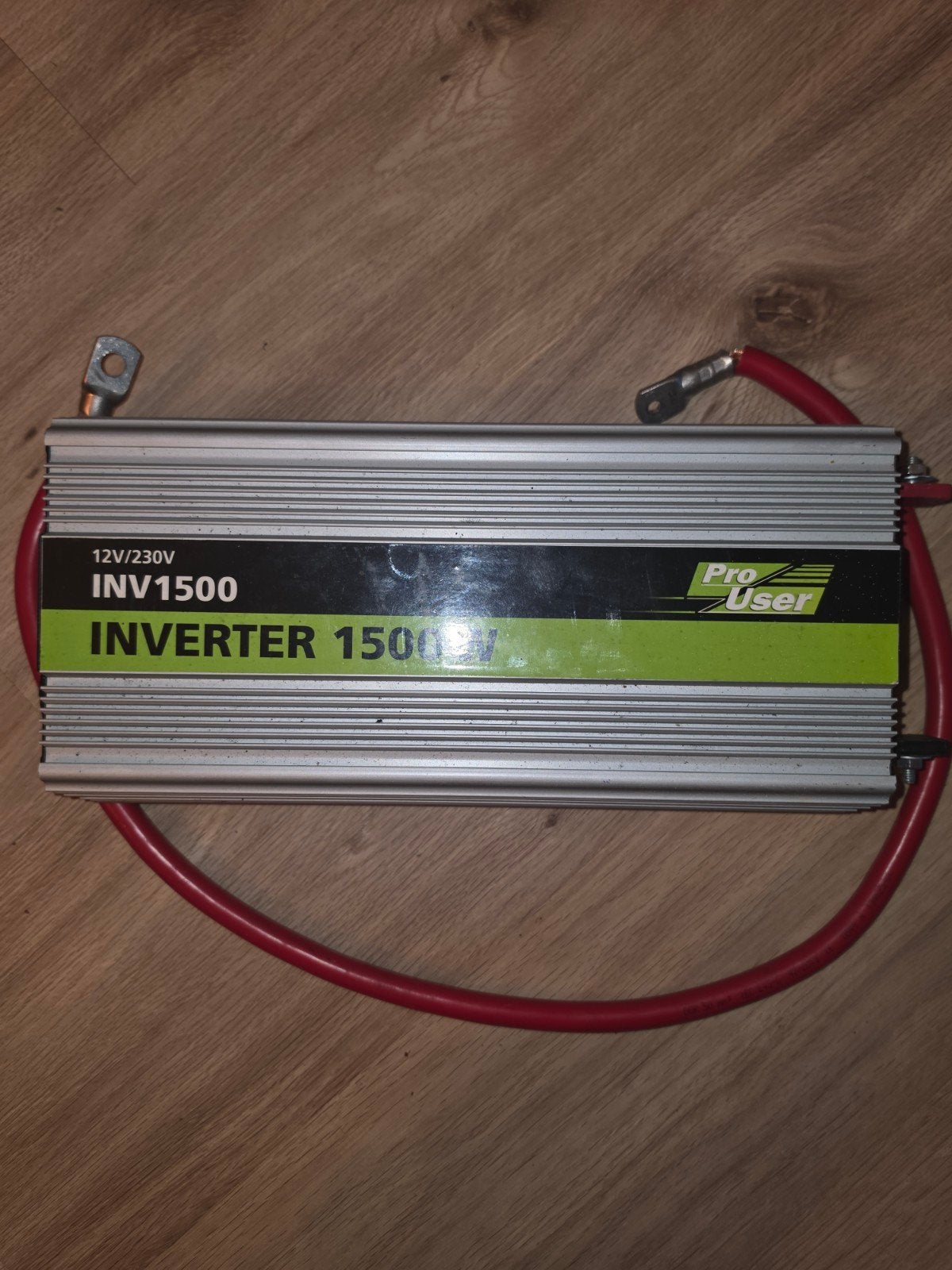 Pro-User INV1500 Omvormer 1500W 12V naar 230V, Gebruikt, TKB Staalweg 8 4104 AT Culemborg The Netherlands, Pro-User, Info@pro-user.com