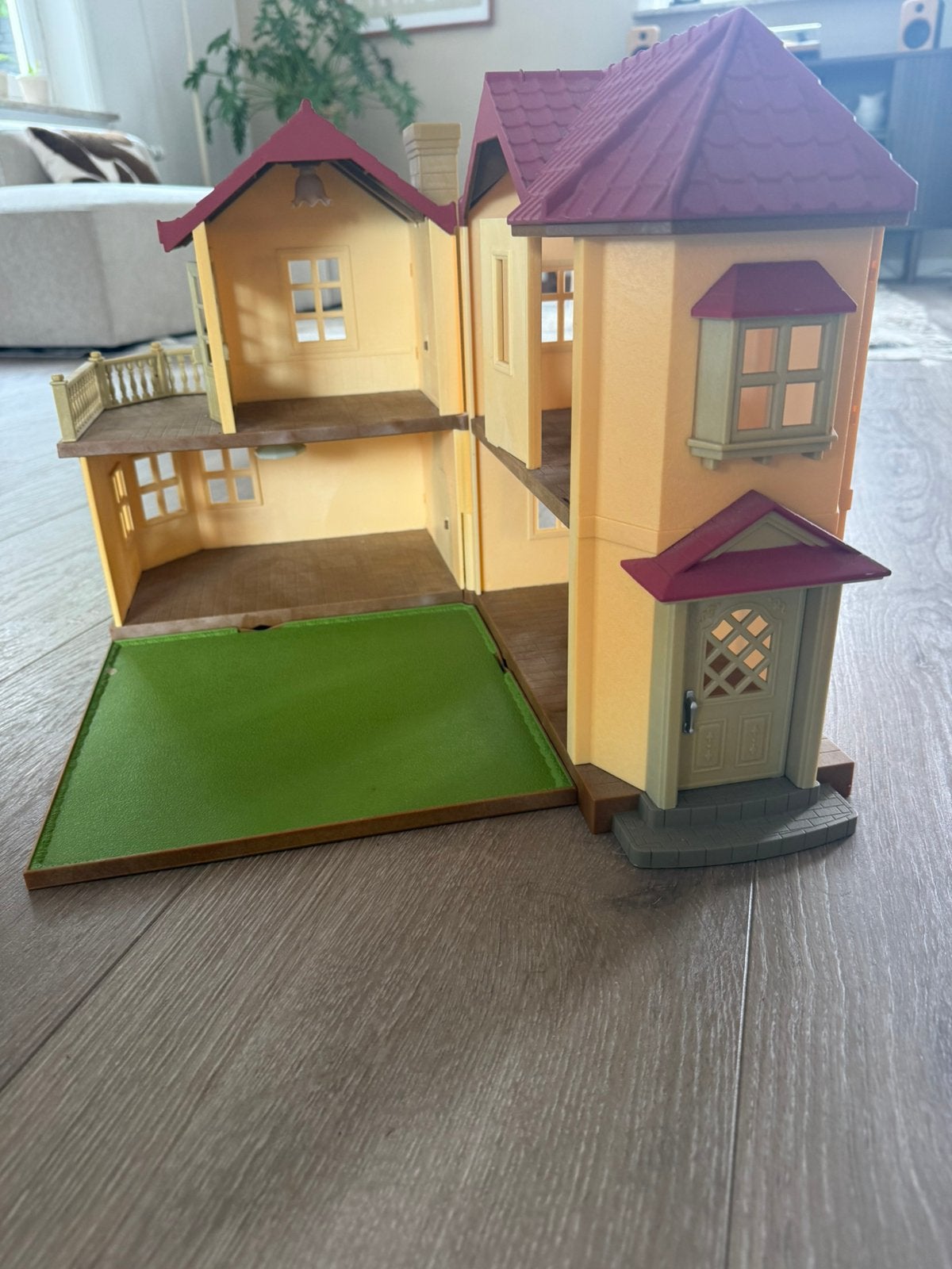 Huis Sylvanian families, Ophalen of Verzenden, Zo goed als nieuw, Poppenhuis