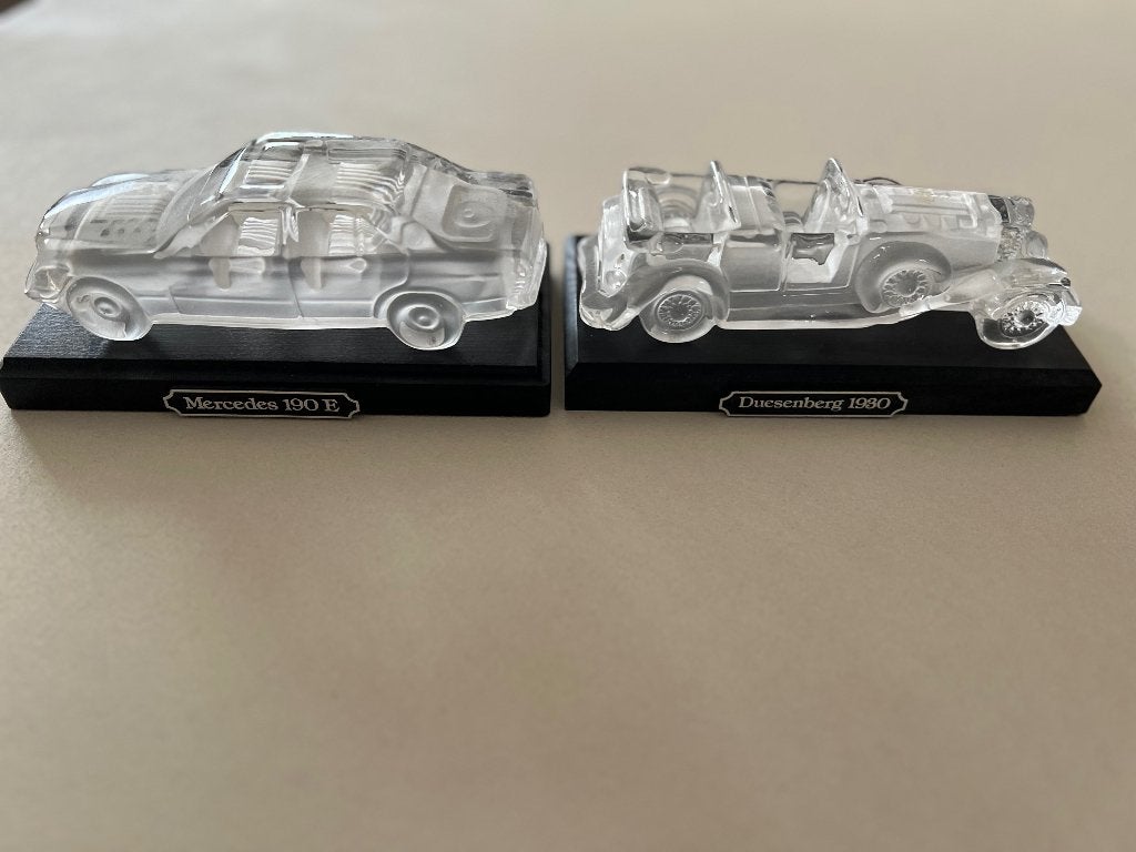 Glazen miniatuur auto’s Mercedes en Dusenberg, Ophalen, Nieuw, Modern, Wit