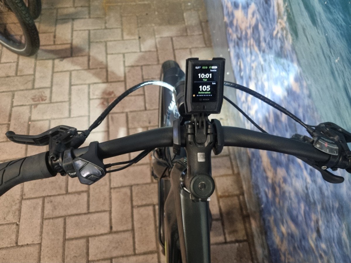Foto 7 van Trek Allant+ 8S Stagger, 625Wh, Bosch middenmotor, spee