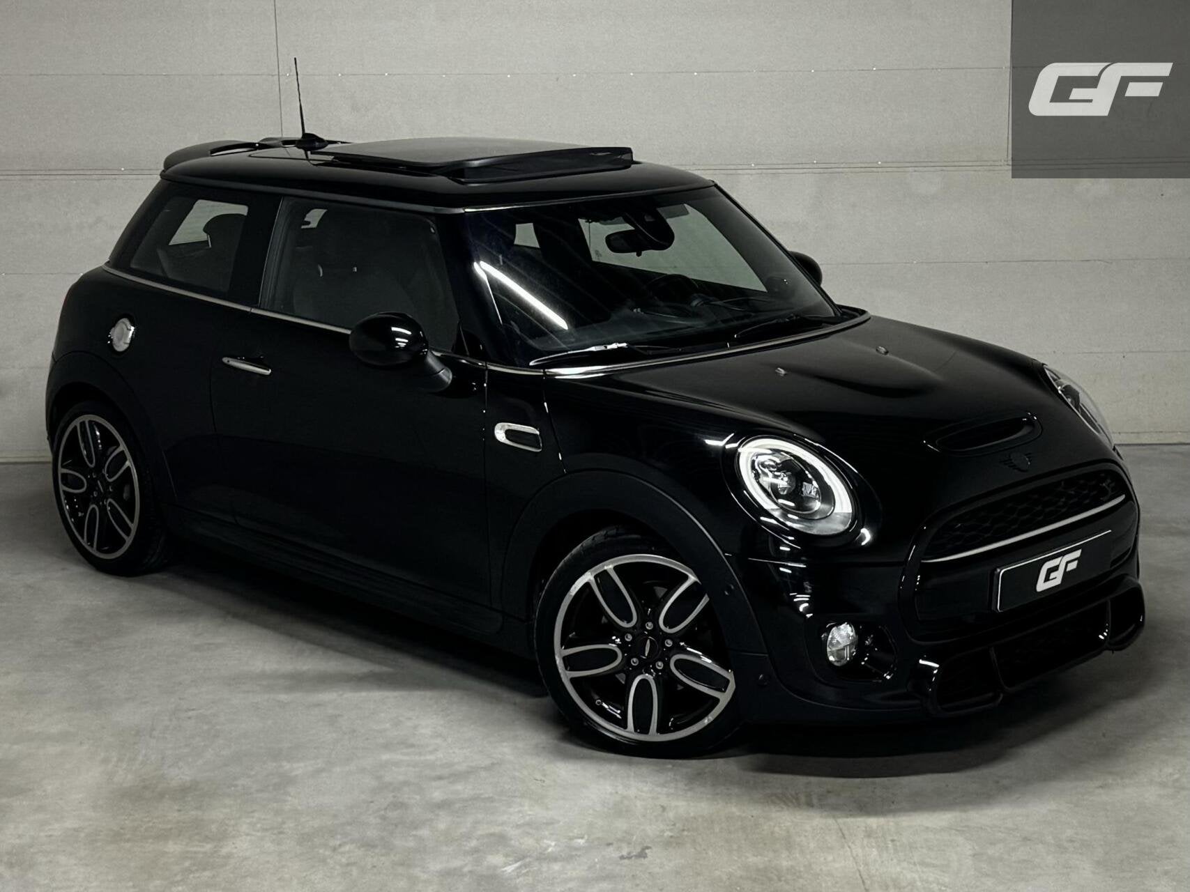 Mini Mini 2.0 Cooper S JCW Pano HUD H/K Leer DAB+ ACC NAP, Auto's, 1998 cc, Gebruikt, 4 stoelen, Bedrijf