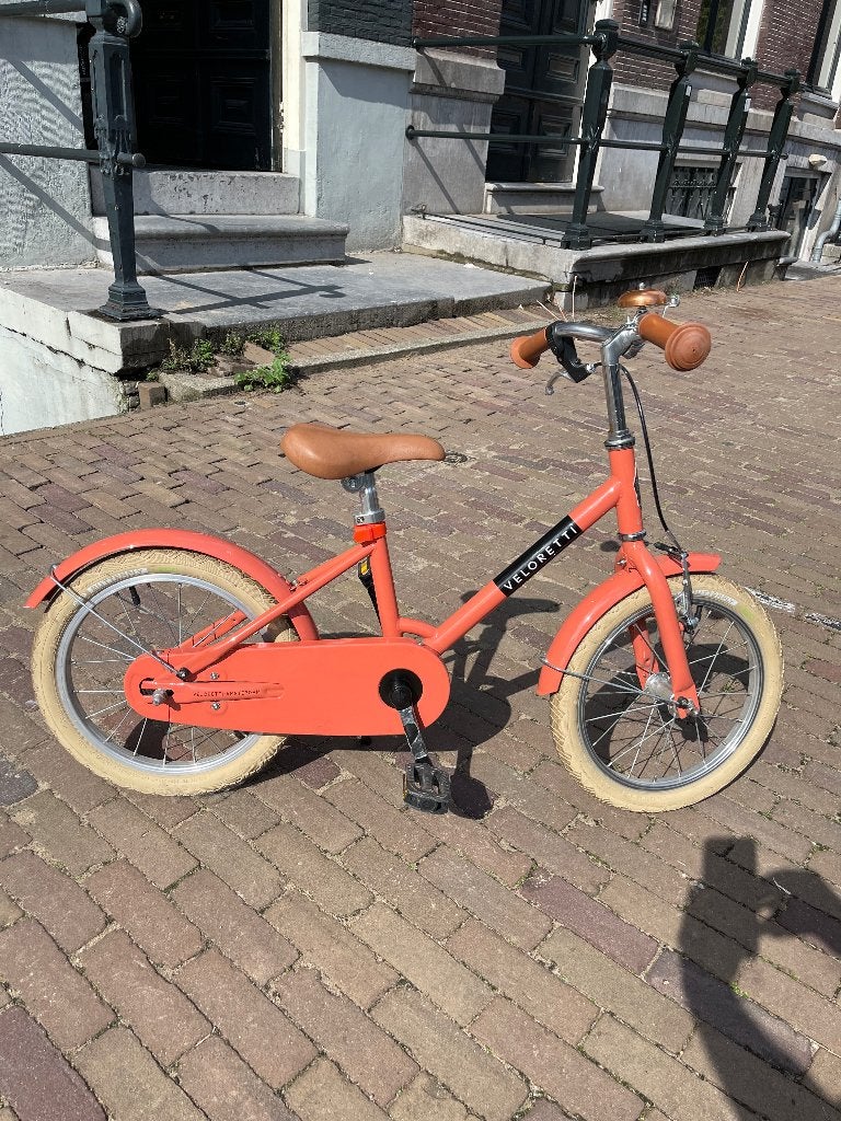 Veloretti Maxi "Zo goed als nieuw" Roze, van 3 tot 6 jaar., Ophalen, Terugtraprem, 16 tot 20 inch, Veloretti