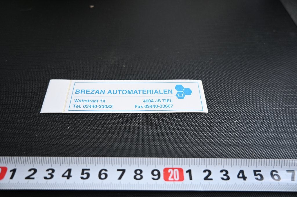 sticker Tiel BREZAN Automaterialen Wattstraat 14, Verzamelen, Ophalen, Zo goed als nieuw