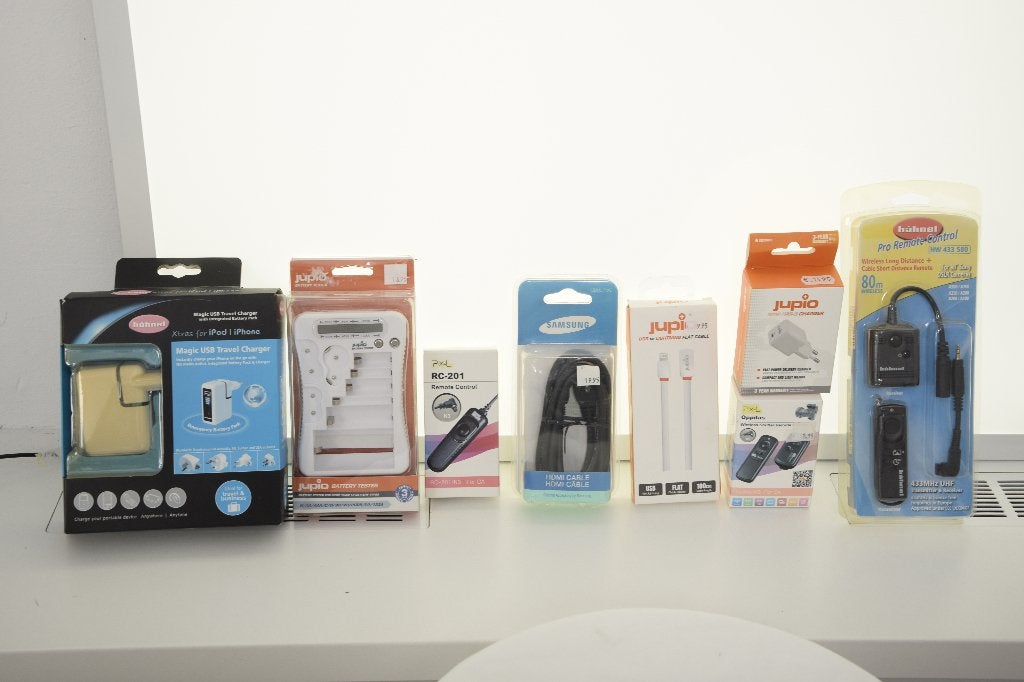 Diverse Elektronica & Camera Accessoires, Hobby en Vrije tijd, Elektronica-componenten, Ophalen of Verzenden