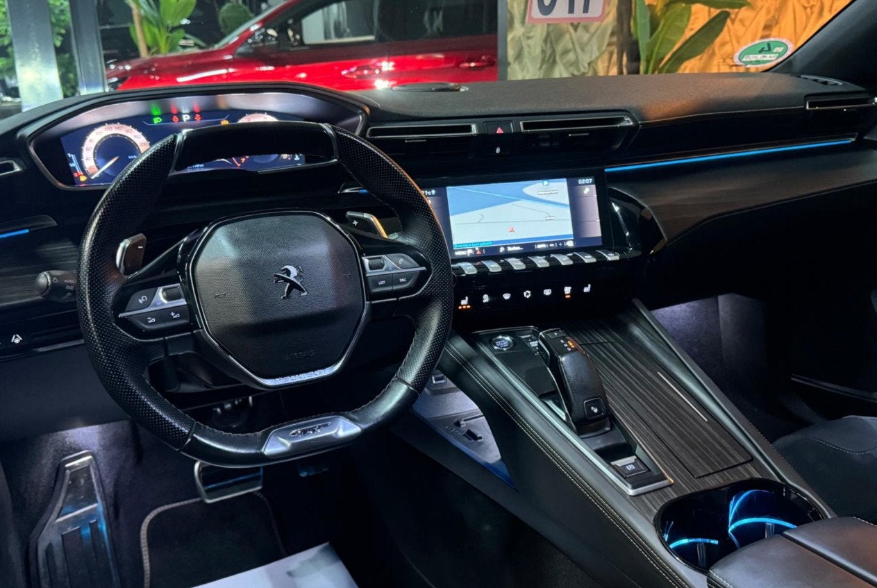 Peugeot 508 SW 1.6 PureTech GT|Autopilot|360 Camera|Massage, Gebruikt, Met garantie (alle), Blauw, 19 km/l
