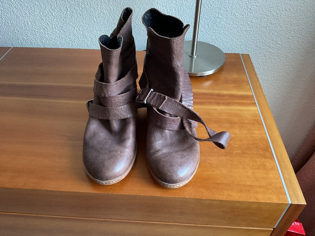 Walk in the Park, Mt.41, Bruin, Lage of Enkellaarzen, Nieuw, Ophalen of Verzenden