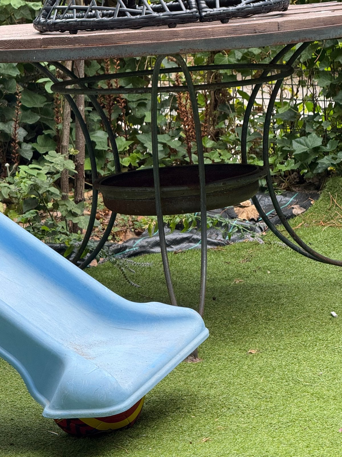 Metalen tuin bank en tafel, Ophalen of Verzenden, Gebruikt, Metaal