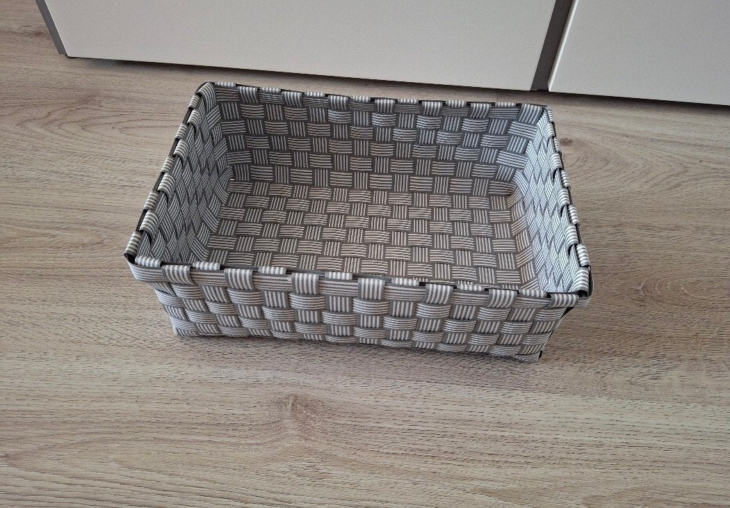Grijze gevlochten opbergmand 32x22x11cm Hema, Overige materialen, Mand, Ophalen of Verzenden, Zo goed als nieuw