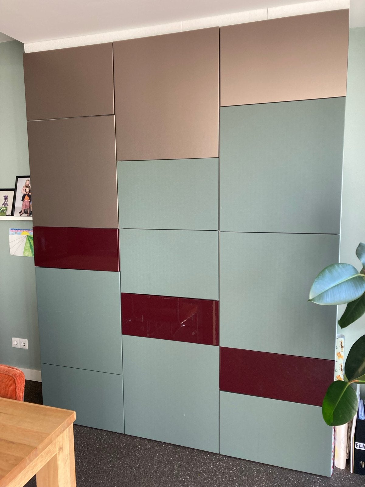 IKEA BESTA kast - 2 basiselementen met deuren en planken, Ophalen, Gebruikt