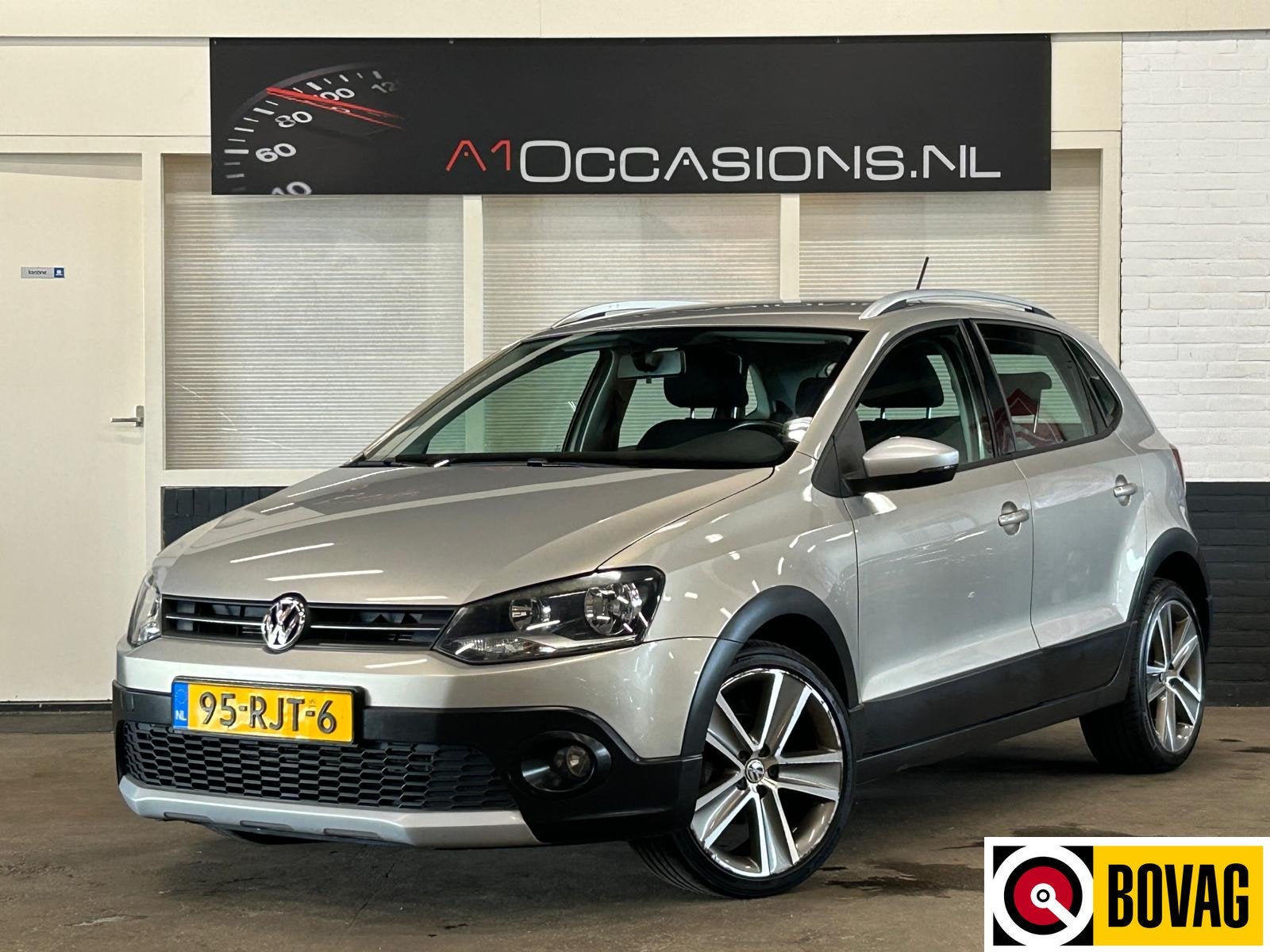 Volkswagen Polo 1.2 TSI Cross (bj 2011), Euro 5, Stof, Beige, Origineel Nederlands