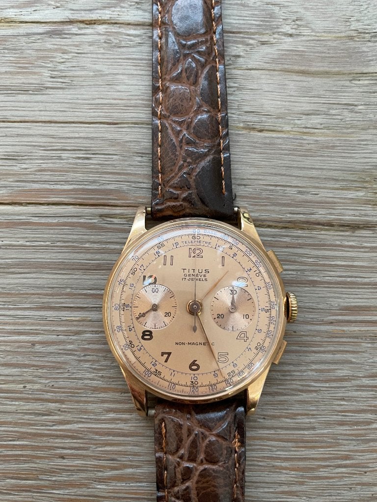 Zeldzame Titus Geneve horloge / 18kt goud / 1945, Overige merken, Polshorloge, Ophalen of Verzenden, Goud