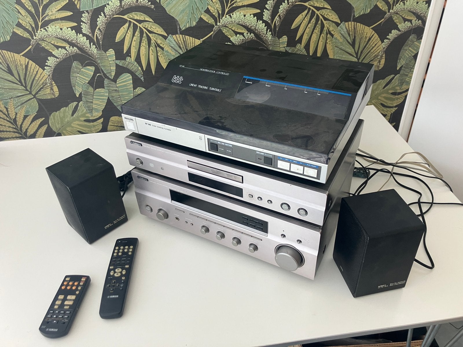 Platenspeler, versterker, cd-speler, boxen. Stereoset, Philips, Gebruikt, Cd-speler, Losse componenten