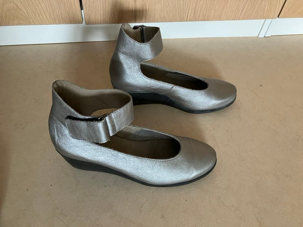 Arche schoenen maat 40, Kleding | Dames, Ophalen of Verzenden, Zo goed als nieuw, Overige kleuren, Sneakers of Gympen