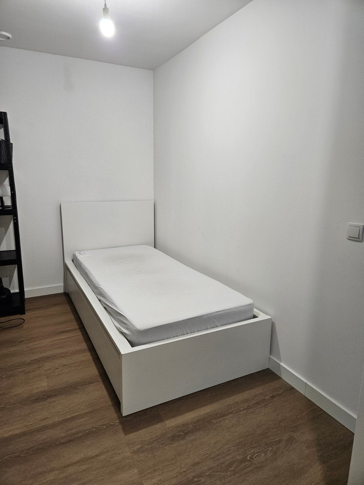 IKEA Hemnes bedframe met lades en Morgedal matras, Ophalen, Gebruikt, 90 cm, Eenpersoons