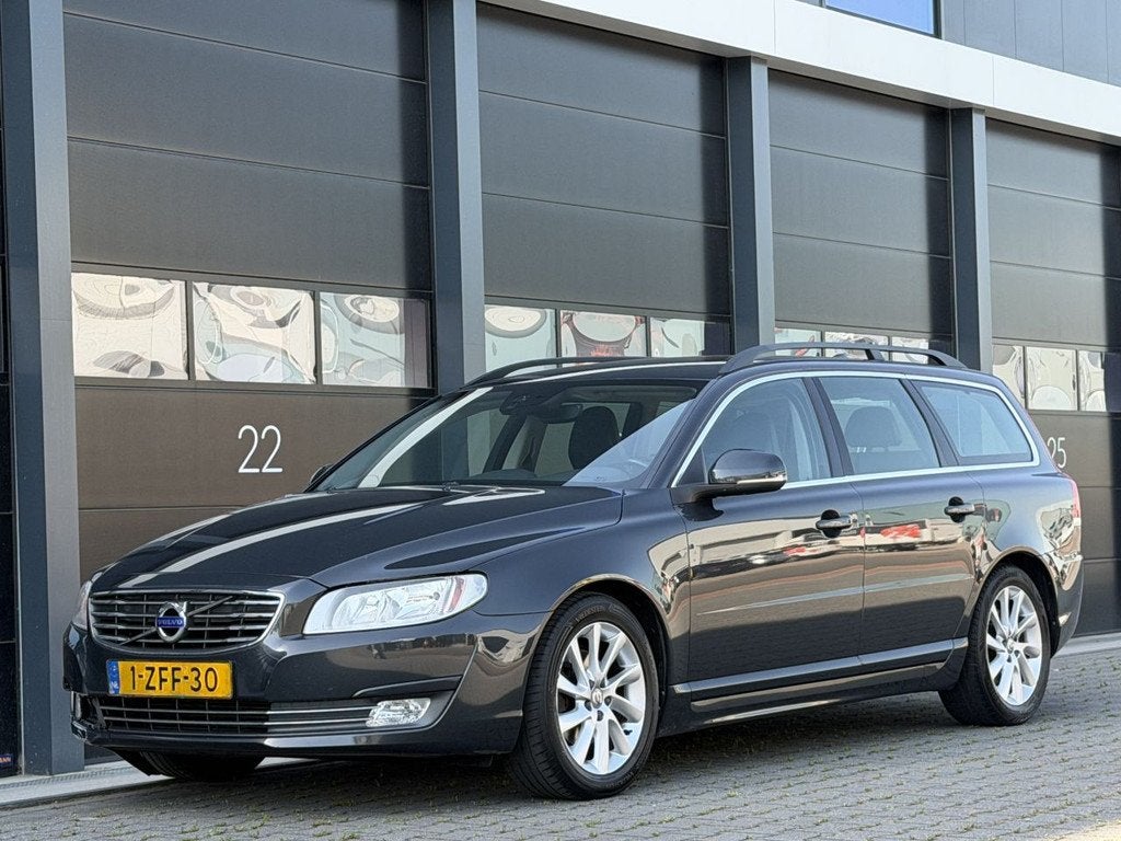 Volvo V70 1.6 D2 Leer Navi Clima EURO-6 (bj 2014, automaat), Auto's, Volvo, 1503 kg, Euro 6, 4 cilinders, Te koop
