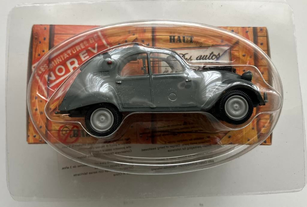 Norev modelauto Citroën 2CV AZ 4x4 met 2 motoren  uit 1961, Hobby en Vrije tijd, Modelauto's | 1:87, Ophalen of Verzenden, Nieuw