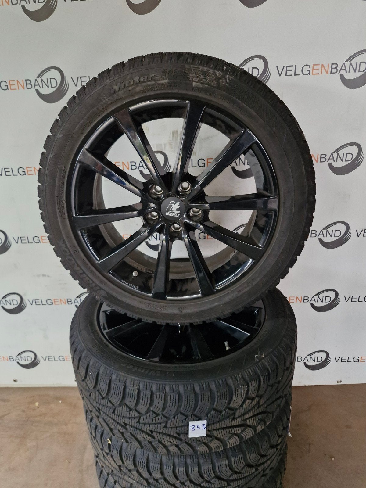 Winterset Toyota C-HR Hybrid 5x114,3 225 50 18 winterbanden, Auto-onderdelen, Banden en Velgen, 18 inch, Gebruikt, ., Banden en Velgen