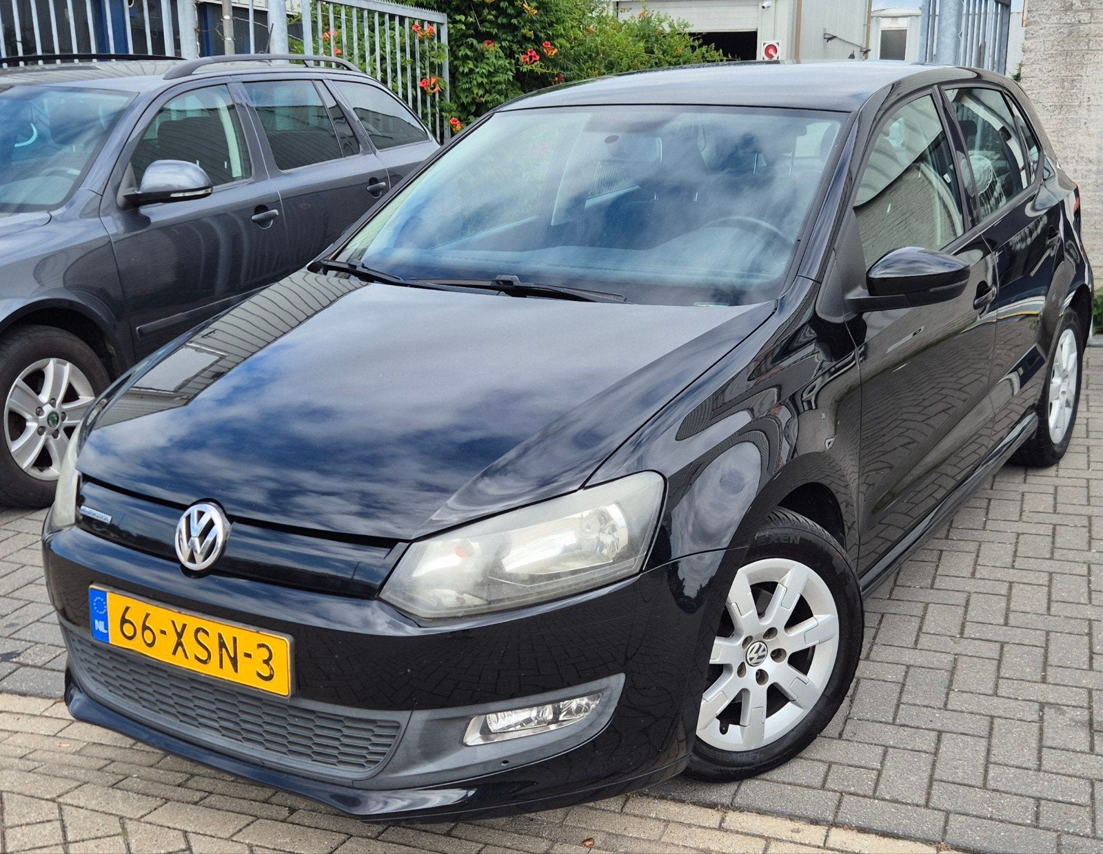 Volkswagen Polo 1.2 TDI 55KW BM 2012 Zwart, Auto's, Volkswagen, Voorwielaandrijving, 74 pk, 1199 cc, 96 €/maand