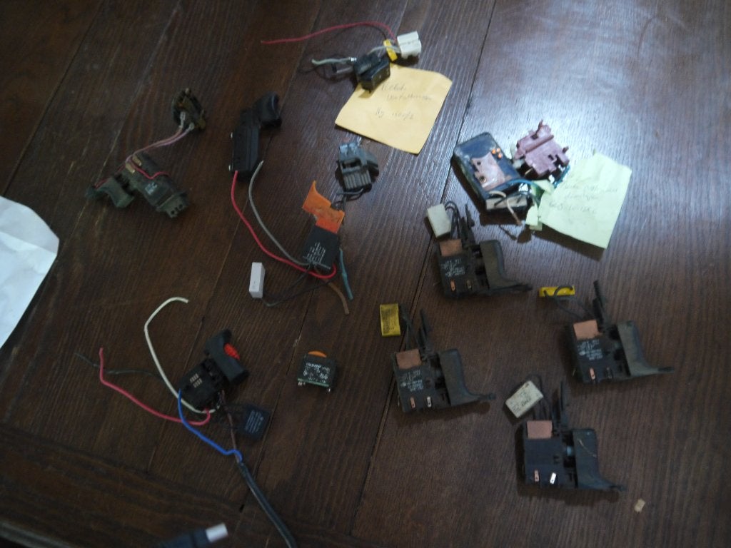 Schakelaars handgereedschap (meeste (accu)boormachine), Ophalen of Verzenden, Gebruikt