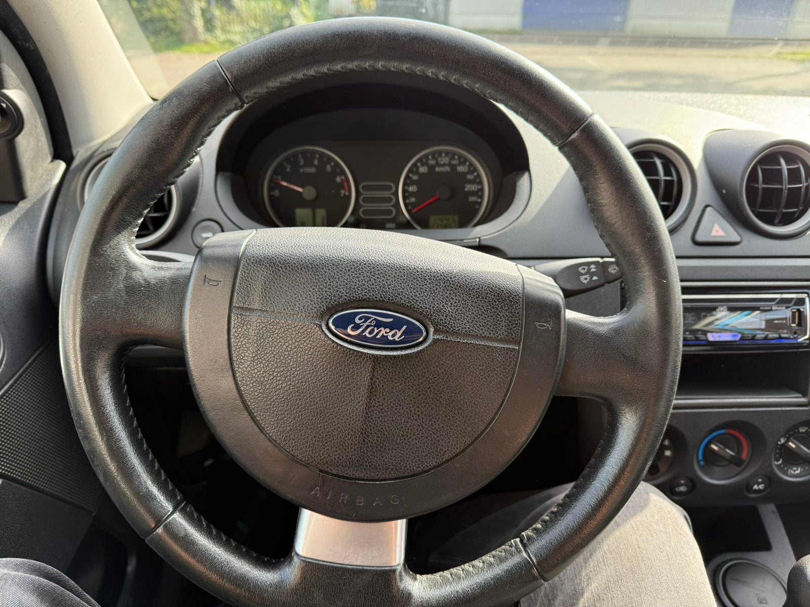 Foto 12 van Ford Fiësta 1.3 | Elek pakket | Nwe Apk